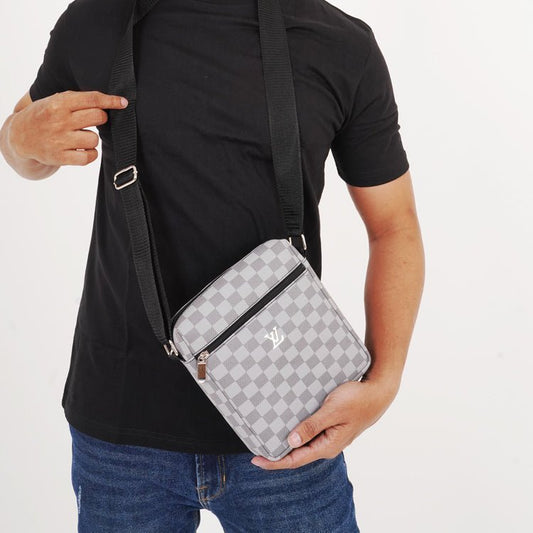 Luxury Unisex Designer Crossbody Bag – A Timeless Investment - Karobaar