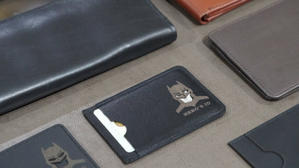BatPass – The Hero’s ID Cardholder |Sleek Card Holder That Turns You Into Batman - Karobaar