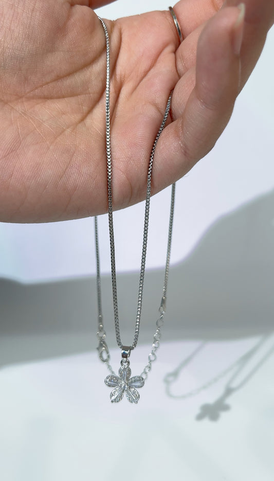 Paradise Flower Mini Pendant - Karobaar
