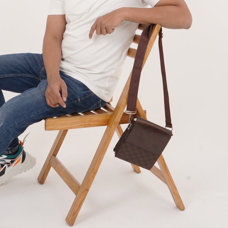 Premium Leather Flap Bag – Timeless, Durable & Perfect for Everyday Luxury - Karobaar